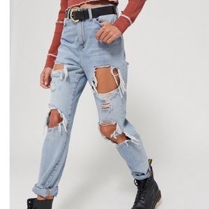 Brand new BDG HIGH-waisted mom jean